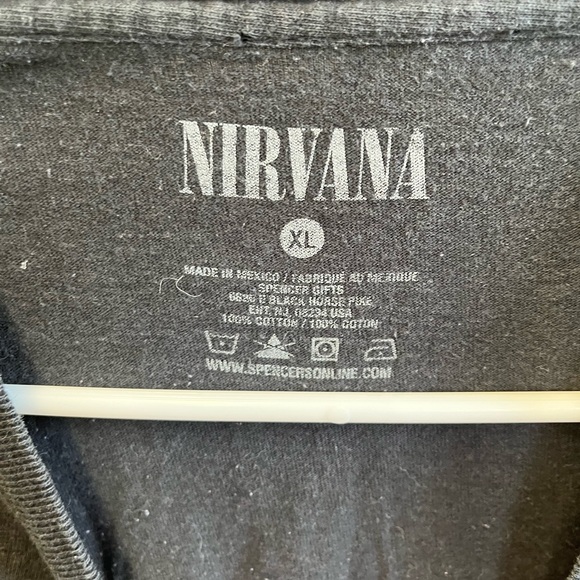 NIRVANA black Graphic Tee XL vintage euc - Picture 3 of 9